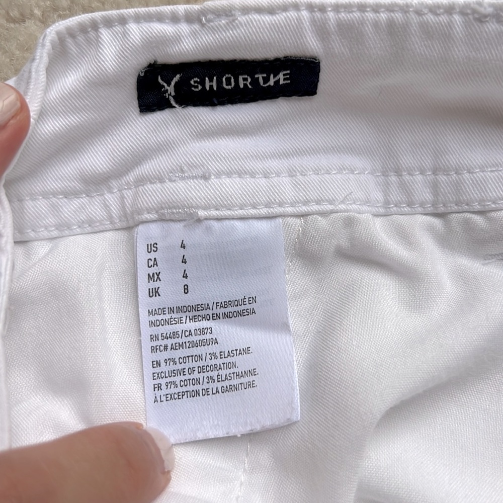 American Eagle White Shorts - Picture 9 of 14